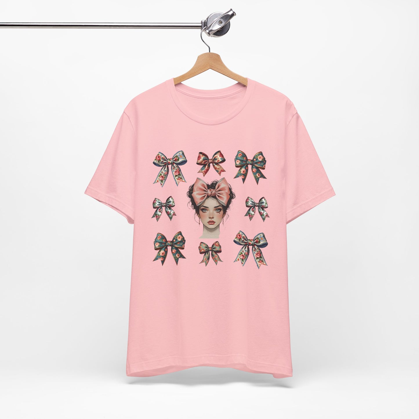 Frida Kahlo Inspired Bow Tee, Graphic Tee for Art Lovers, Cute Women’s Apparel, Vintage Style T-Shirt, Gift for Art Enthusiasts