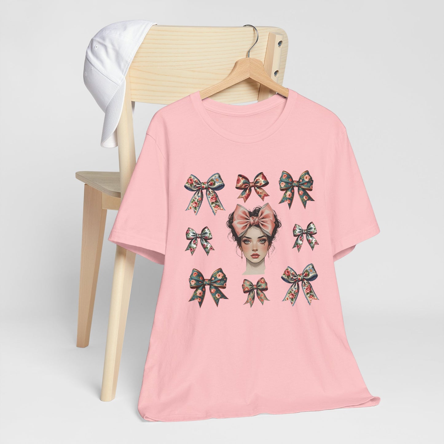 Frida Kahlo Inspired Bow Tee, Graphic Tee for Art Lovers, Cute Women’s Apparel, Vintage Style T-Shirt, Gift for Art Enthusiasts