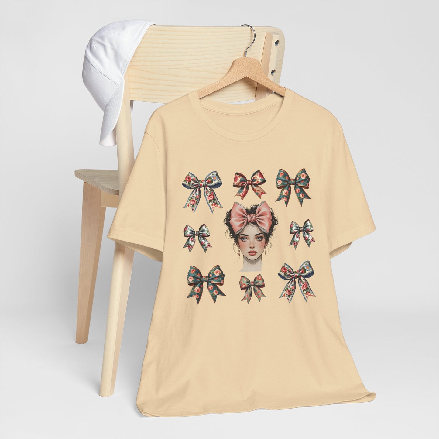 Frida Kahlo Inspired Bow Tee, Graphic Tee for Art Lovers, Cute Women’s Apparel, Vintage Style T-Shirt, Gift for Art Enthusiasts